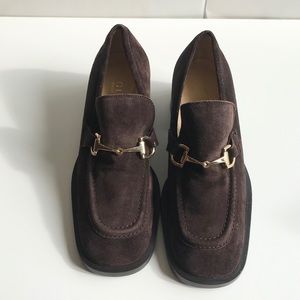 Gucci Classic Brown Suede Loafers-size 4